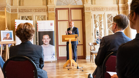 Grußworte von Staatsminister Prof. Dr. Roman Poseck