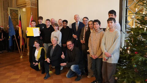 1. Platz: Klassen 8a, 8b, 8c der Anne-Frank-Schule aus Frankfurt/M.